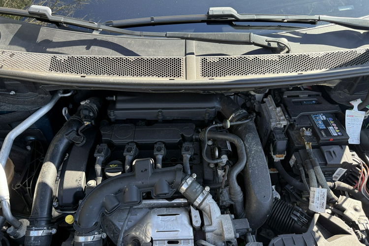 Peugeot 5008 Zadbany z oryginalnym niskim przebiegiem zdjęcie 26