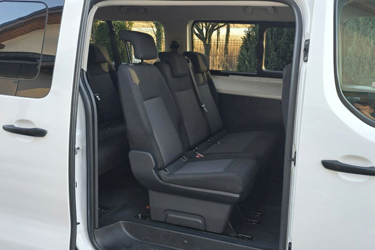 Toyota Proace Verso 2.0 D-4D 145KM Long / Salon PL I-właściciel / zdjęcie 9