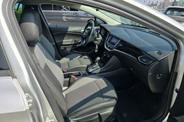 Opel Astra zdjęcie 11