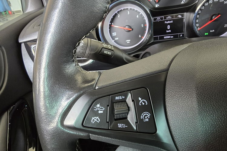 Opel Astra zdjęcie 17