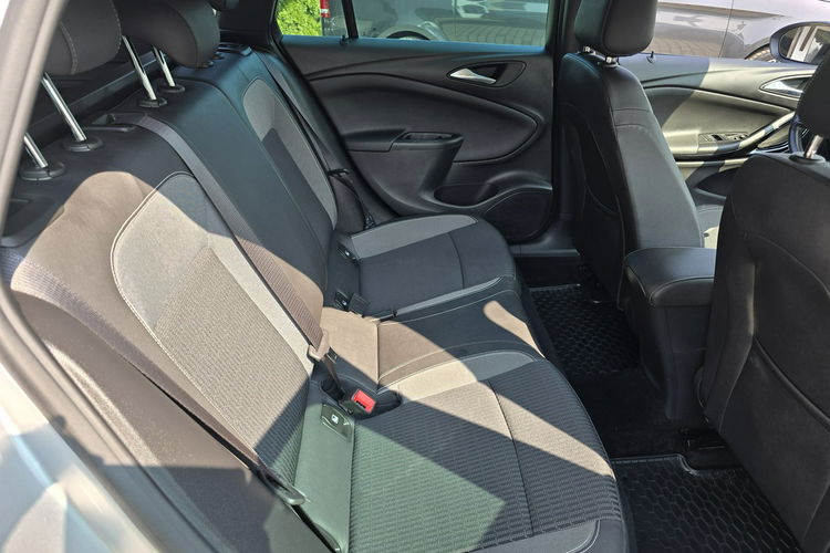 Opel Astra zdjęcie 25