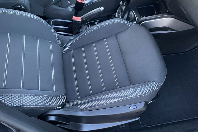 Dacia Duster Kamera360+Navi+Martwe pole+LEDY+Grzane fotele zdjęcie 36