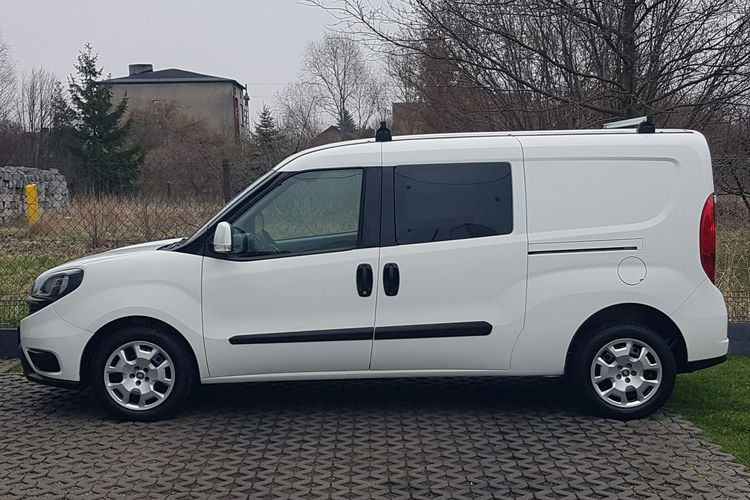 Fiat Doblo MAXI 5 OSÓB DŁUGI KLIMA 6-BIEGÓW KRAJOWY I-WŁAŚCICIEL FAKTURA VAT zdjęcie 11