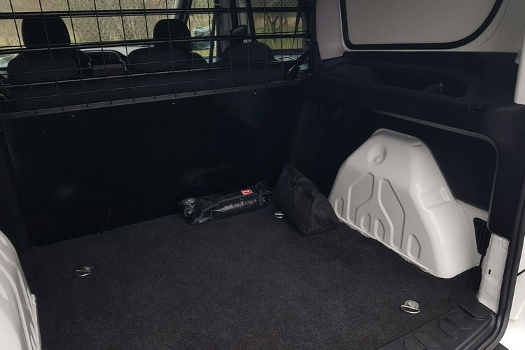 Fiat Doblo MAXI 5 OSÓB DŁUGI KLIMA 6-BIEGÓW KRAJOWY I-WŁAŚCICIEL FAKTURA VAT zdjęcie 19