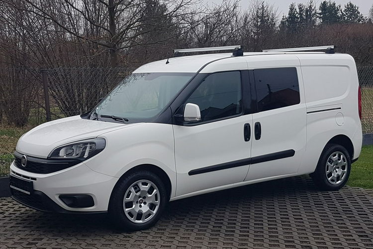 Fiat Doblo MAXI 5 OSÓB DŁUGI KLIMA 6-BIEGÓW KRAJOWY I-WŁAŚCICIEL FAKTURA VAT zdjęcie 2