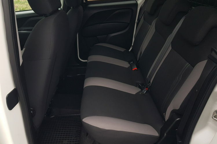 Fiat Doblo MAXI 5 OSÓB DŁUGI KLIMA 6-BIEGÓW KRAJOWY I-WŁAŚCICIEL FAKTURA VAT zdjęcie 33