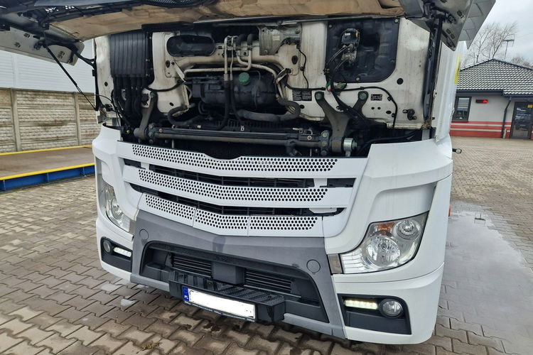 Mercedes Actros 2543 LAWETA POMOC DROGOWA NAJAZD HYDRAULICZNY 3-OSIE 6x2 KLIMA ŁÓŻKO zdjęcie 17