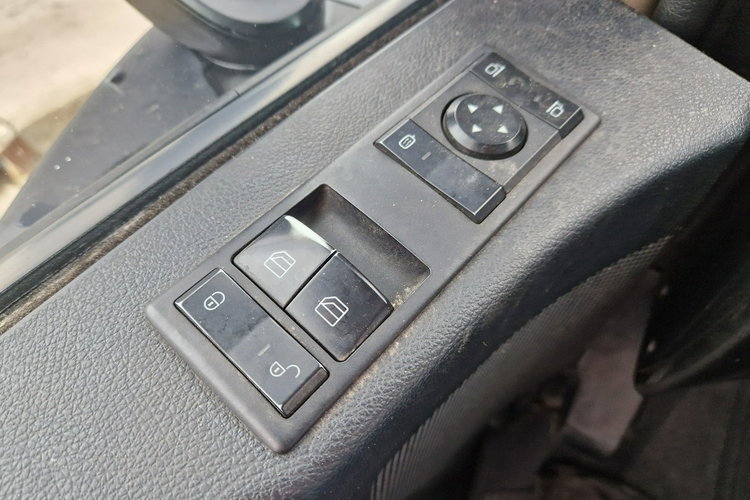 Mercedes Actros 2543 LAWETA POMOC DROGOWA NAJAZD HYDRAULICZNY 3-OSIE 6x2 KLIMA ŁÓŻKO zdjęcie 9