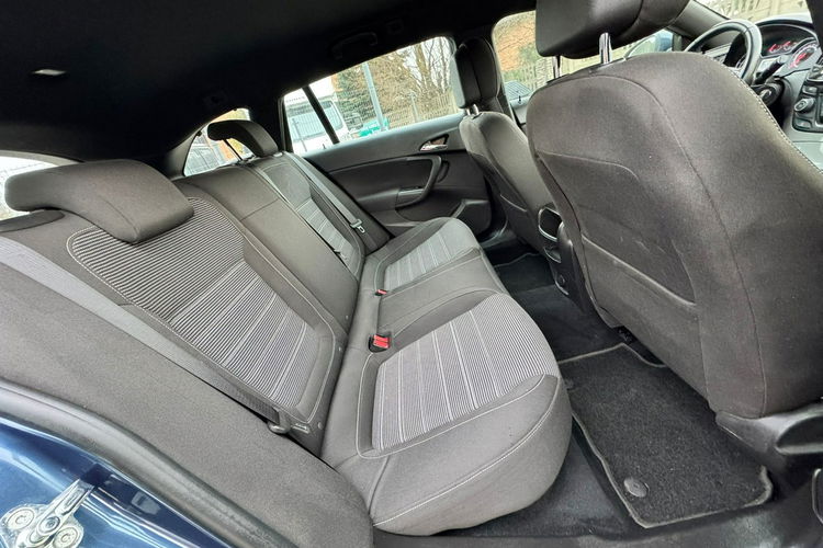 Opel Insignia Ekonomiczny Diesel Gwarancja zdjęcie 25