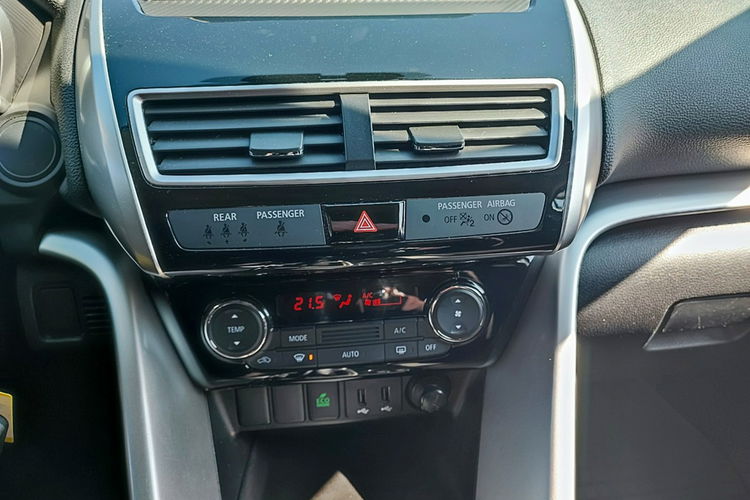 Mitsubishi Eclipse Cross 1.5 T-MICEC Cross Active + oryginał i pełny serwis zdjęcie 18