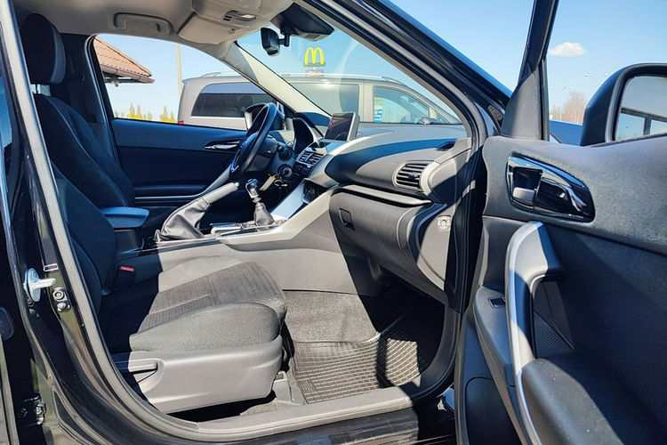Mitsubishi Eclipse Cross 1.5 T-MICEC Cross Active + oryginał i pełny serwis zdjęcie 24