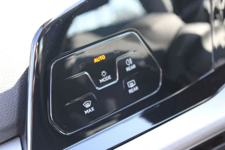 Volkswagen Golf LIFE Virtual F-vat Salon Polska Gwarancja zdjęcie 15