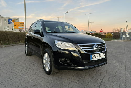 Volkswagen Tiguan Volkswagen Tiguan 2011 2.0 diesel nawigacja 2 komplety kół