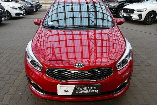 Kia Cee'd AUTOMAT 1.6i 135KM LED+Navi Serwis ASO GWARANCJA Iwł Krajowy Bezwypad 4x2