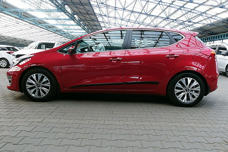 Kia Cee'd AUTOMAT 1.6i 135KM LED+Navi Serwis ASO GWARANCJA Iwł Krajowy Bezwypad 4x2 zdjęcie 57