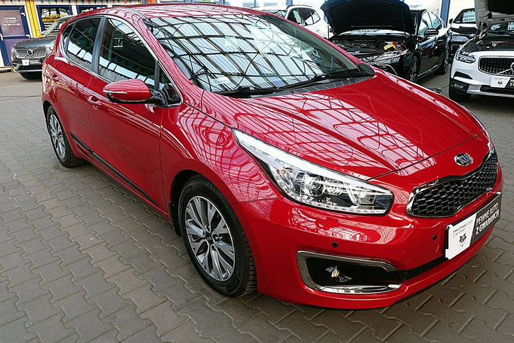 Kia Cee'd AUTOMAT 1.6i 135KM LED+Navi Serwis ASO GWARANCJA Iwł Krajowy Bezwypad 4x2 zdjęcie 66