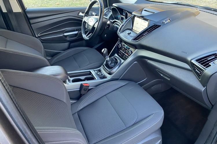 Ford Kuga Panorama+Ledy przód tył+Półskóry+Keyless Go+Climatronic+Podg Fotele zdjęcie 23