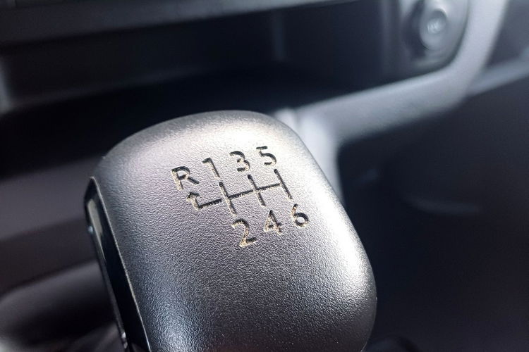 Peugeot Expert Przebieg: 29.500 km zdjęcie 12