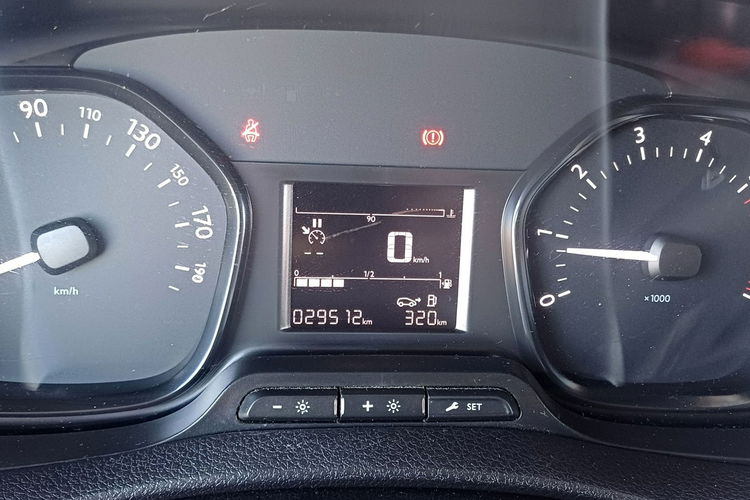 Peugeot Expert Przebieg: 29.500 km zdjęcie 9