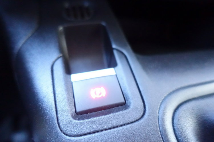 Citroen Berlingo Fv 23% Berlingo XL Long 100% Org. Lakier 3 os. 46 617 brutto zdjęcie 21