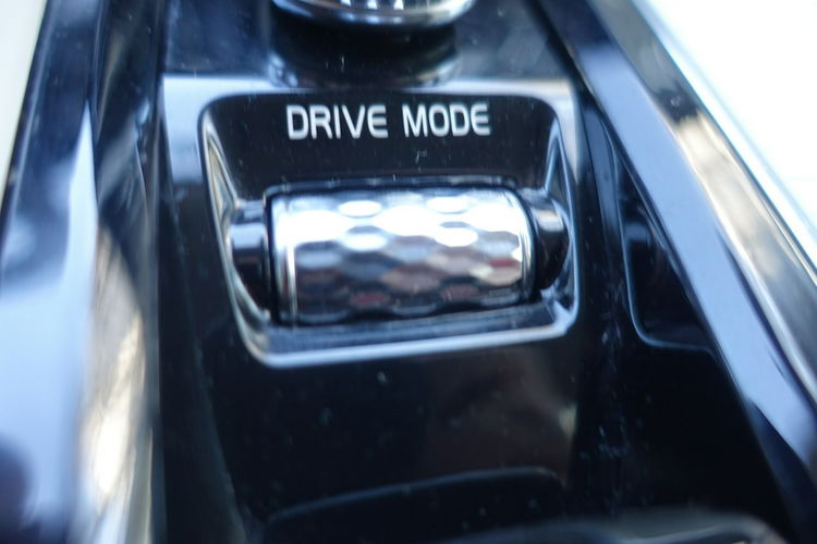 Volvo XC 60 Rezerwacja Rezerwacja Rezerwacja zdjęcie 31