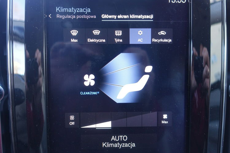 Volvo XC 60 Rezerwacja Rezerwacja Rezerwacja zdjęcie 33