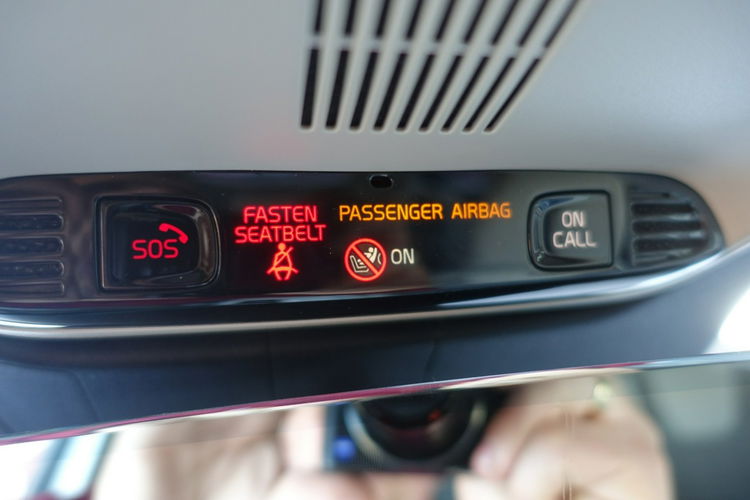 Volvo XC 60 Rezerwacja Rezerwacja Rezerwacja zdjęcie 41