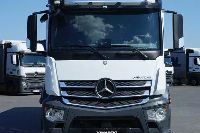 Mercedes ANTOS / 2535 / EURO 6 / CHŁODNIA + WINDA / 23 PALETY / OŚ SKRĘTNA zdjęcie 13