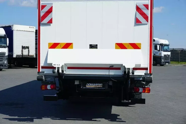 Mercedes ANTOS / 2535 / EURO 6 / CHŁODNIA + WINDA / 23 PALETY / OŚ SKRĘTNA zdjęcie 35