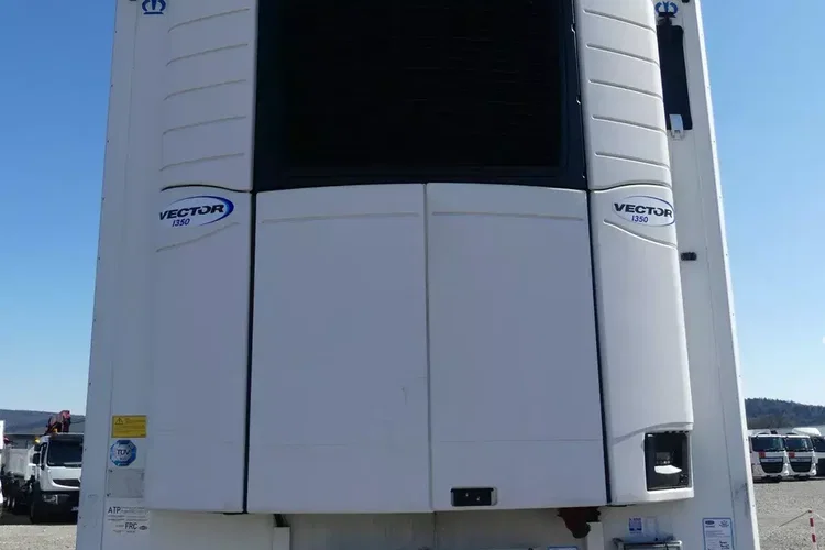 Krone CHŁODNIA / DOPPELSTOCK / OŚ PODNOSZONA / zdjęcie 11