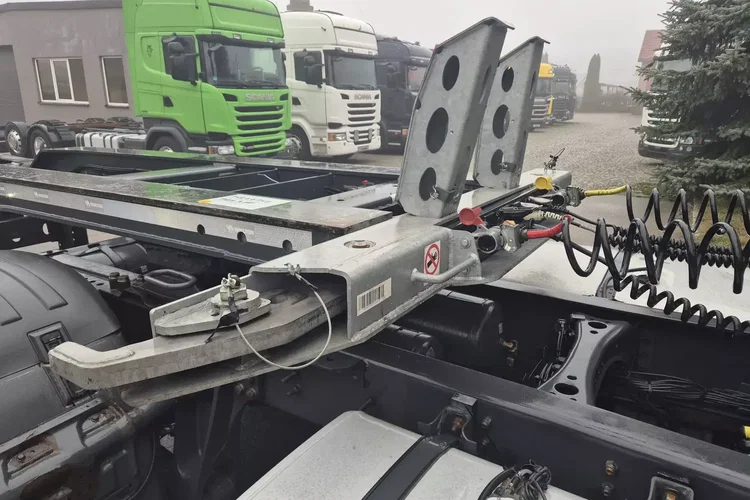 Wielton Podkontenerowa zdjęcie 7