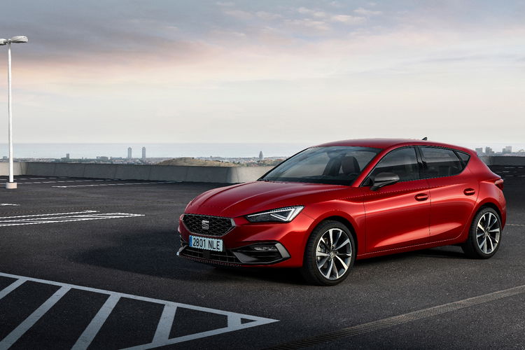 SEAT Leon 2.0 TSI FR DSG zdjęcie 1