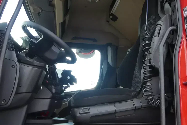 Mercedes ACTROS 2543 / 6x2 / FIRANKA 8.20m / EURO 6 / IDEALNY STAN / zdjęcie 22