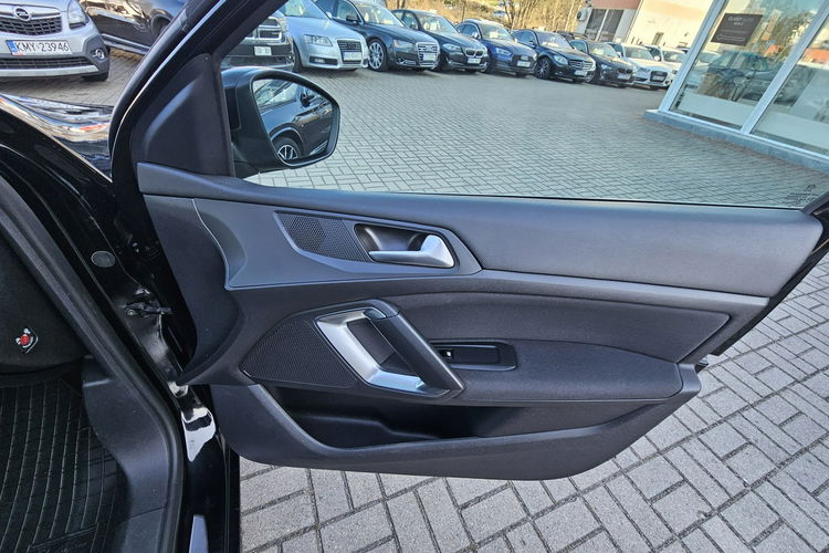 Peugeot 308 SW panorana, navi, grzane fotele, tempomat, hak zdjęcie 30