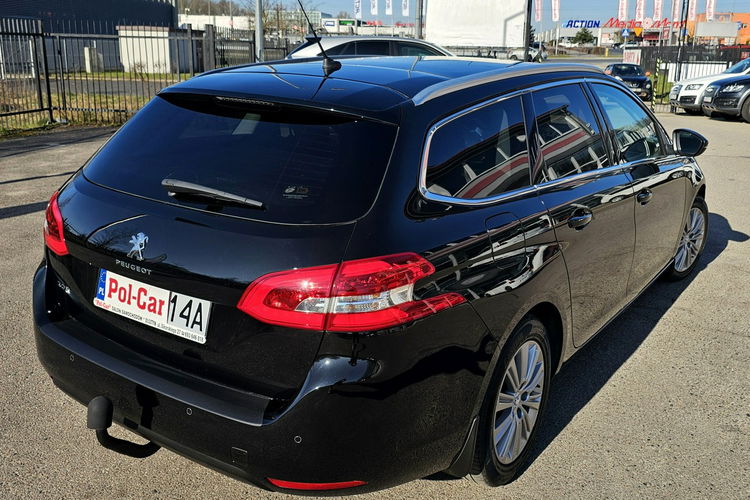 Peugeot 308 SW panorana, navi, grzane fotele, tempomat, hak zdjęcie 8