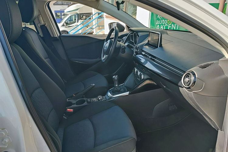Mazda 2 1.5 SkyActiv-G Nakama + pełny serwis i oryginalny lakier zdjęcie 18