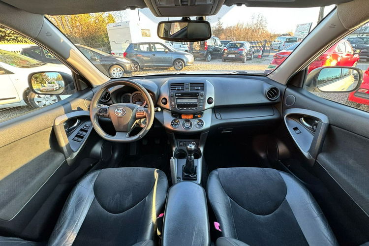 Toyota RAV-4 Lifting Szyberdach Lakier Perła zdjęcie 14