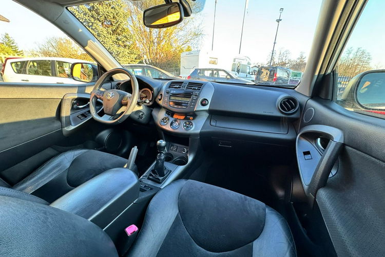 Toyota RAV-4 Lifting Szyberdach Lakier Perła zdjęcie 19