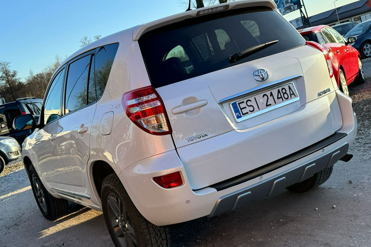 Toyota RAV-4 Lifting Szyberdach Lakier Perła zdjęcie 8