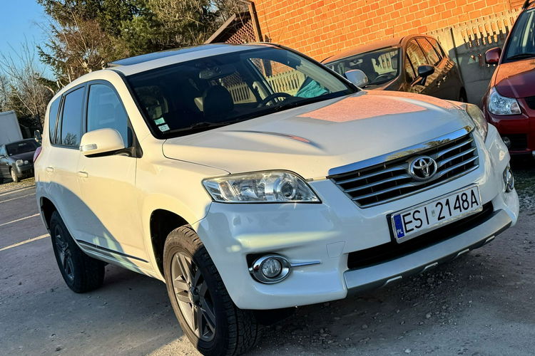 Toyota RAV-4 Lifting Szyberdach Lakier Perła zdjęcie 9