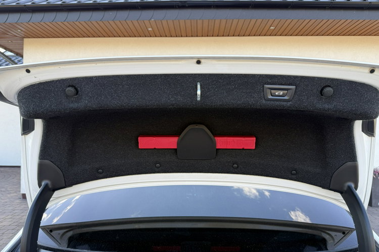 BMW 520 2.0 190KM XDrive kamery 360 M Pakiet Brutto krajówka zdjęcie 23