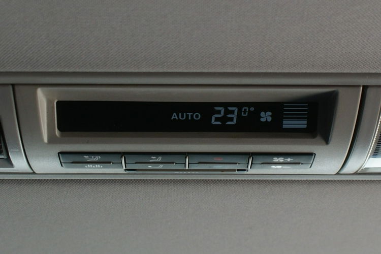 Volkswagen Multivan zdjęcie 30