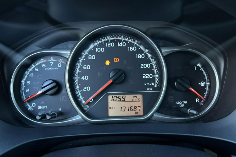 Toyota Yaris 1.0 VVT-i 69KM ACTIVE, salon Polska zdjęcie 13