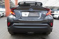 samochód osobowy Toyota zdjęcie 74