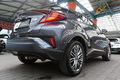 samochód osobowy Toyota zdjęcie 78