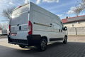 samochód dostawczy Peugeot zdjęcie 2