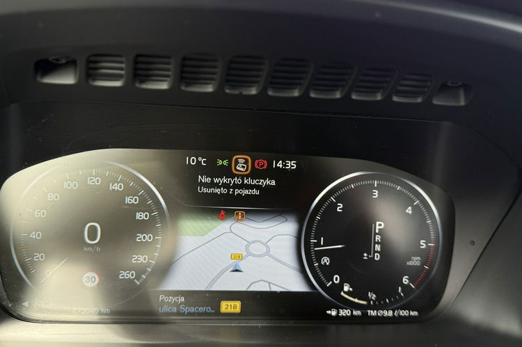 Volvo XC 90 2.0D5 inscription panoram full led Navi skóra salon PL 1 wl bezwypadk zdjęcie 42