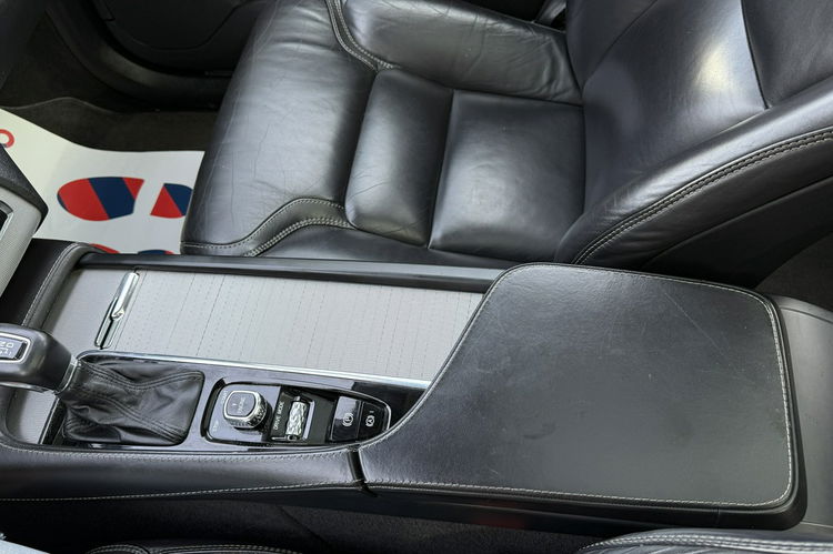 Volvo XC 90 2.0D5 inscription panoram full led Navi skóra salon PL 1 wl bezwypadk zdjęcie 44