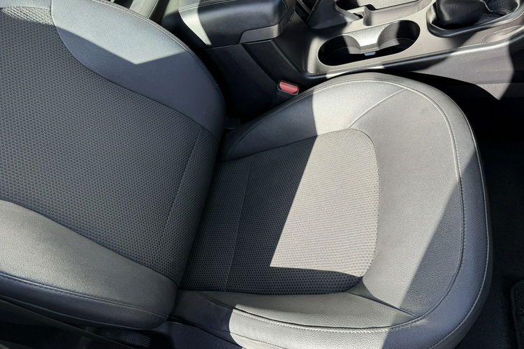 Hyundai ix35 Bardzo zadbana - oryginalny przebieg zdjęcie 30