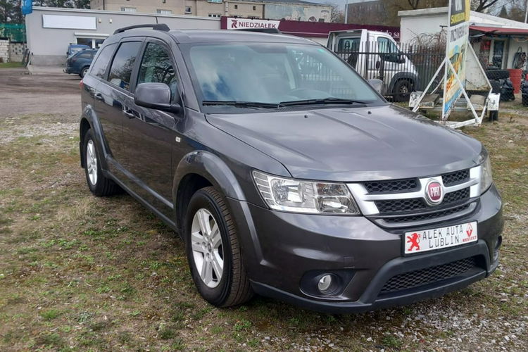 Fiat Freemont 2.4B 170KM 7 osobowy zdjęcie 2